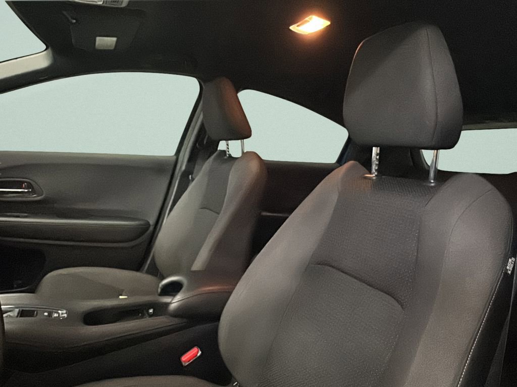 Used 2021 Honda HR-V Sport image 8