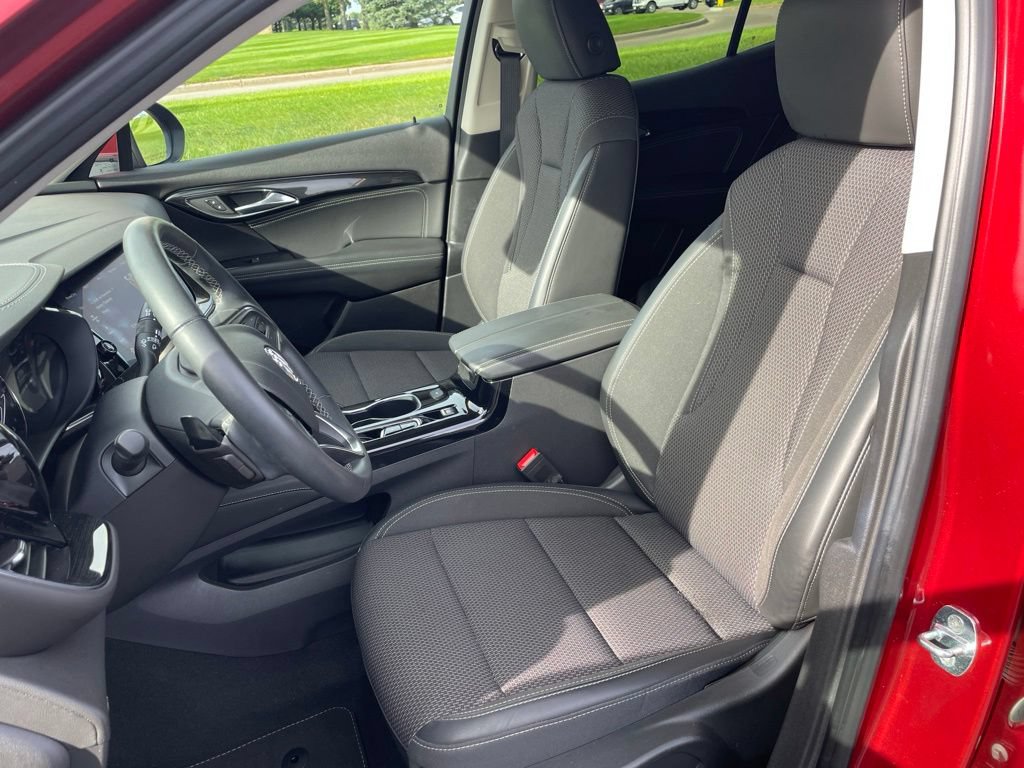 Used 2023 Buick Envision Preferred AWD/4WD image 9