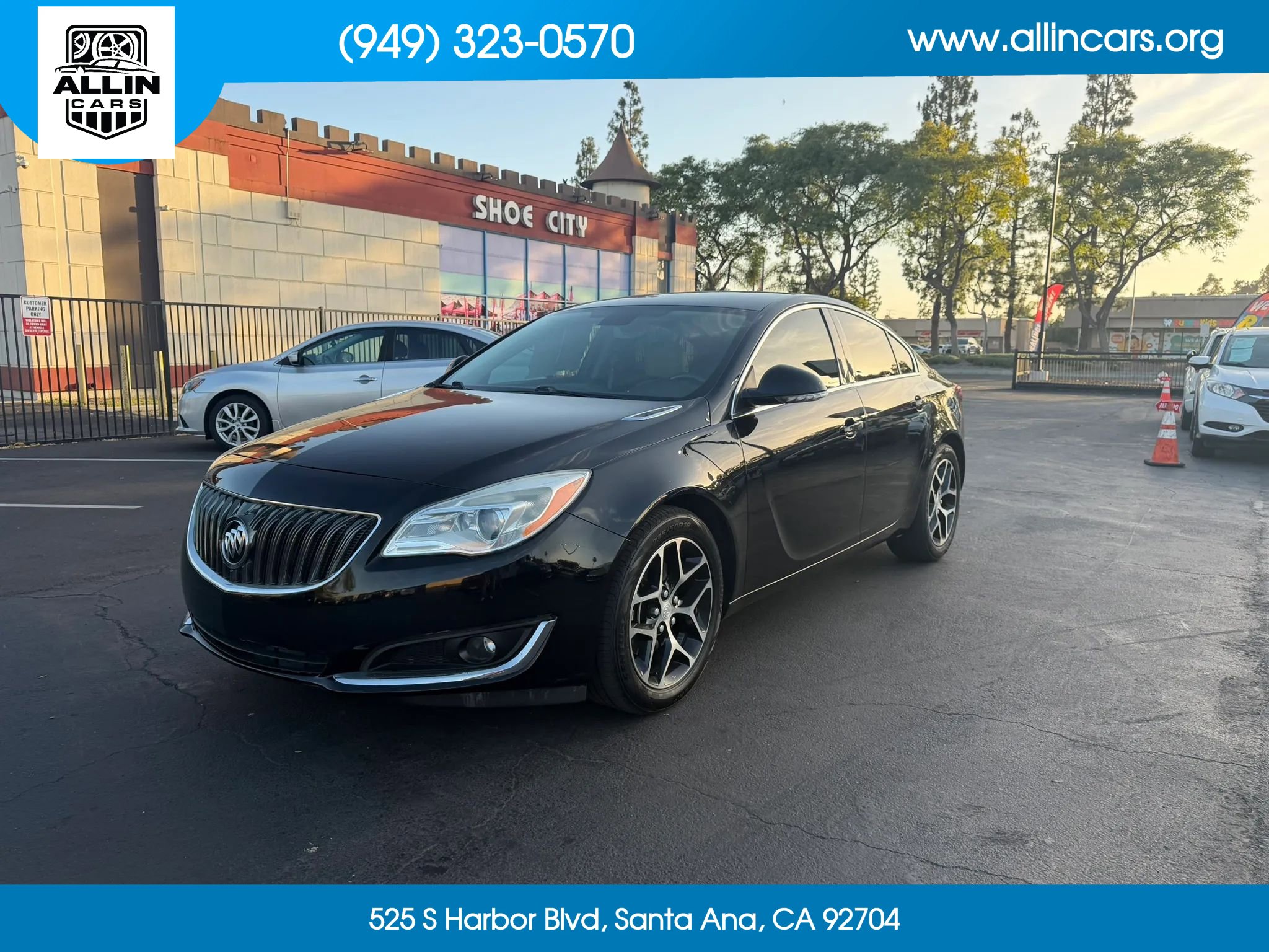 Used 2017 Buick Regal Sport Touring FWD image 1