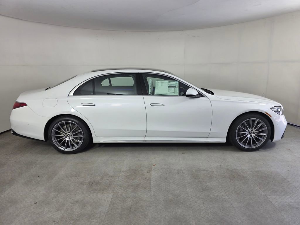 New 2026 Mercedes-Benz S 500 4MATIC image 3