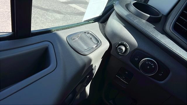New 2025 Ford Transit 250 148 Medium Roof Extended AWD w/ Load Area Protection Package image 28