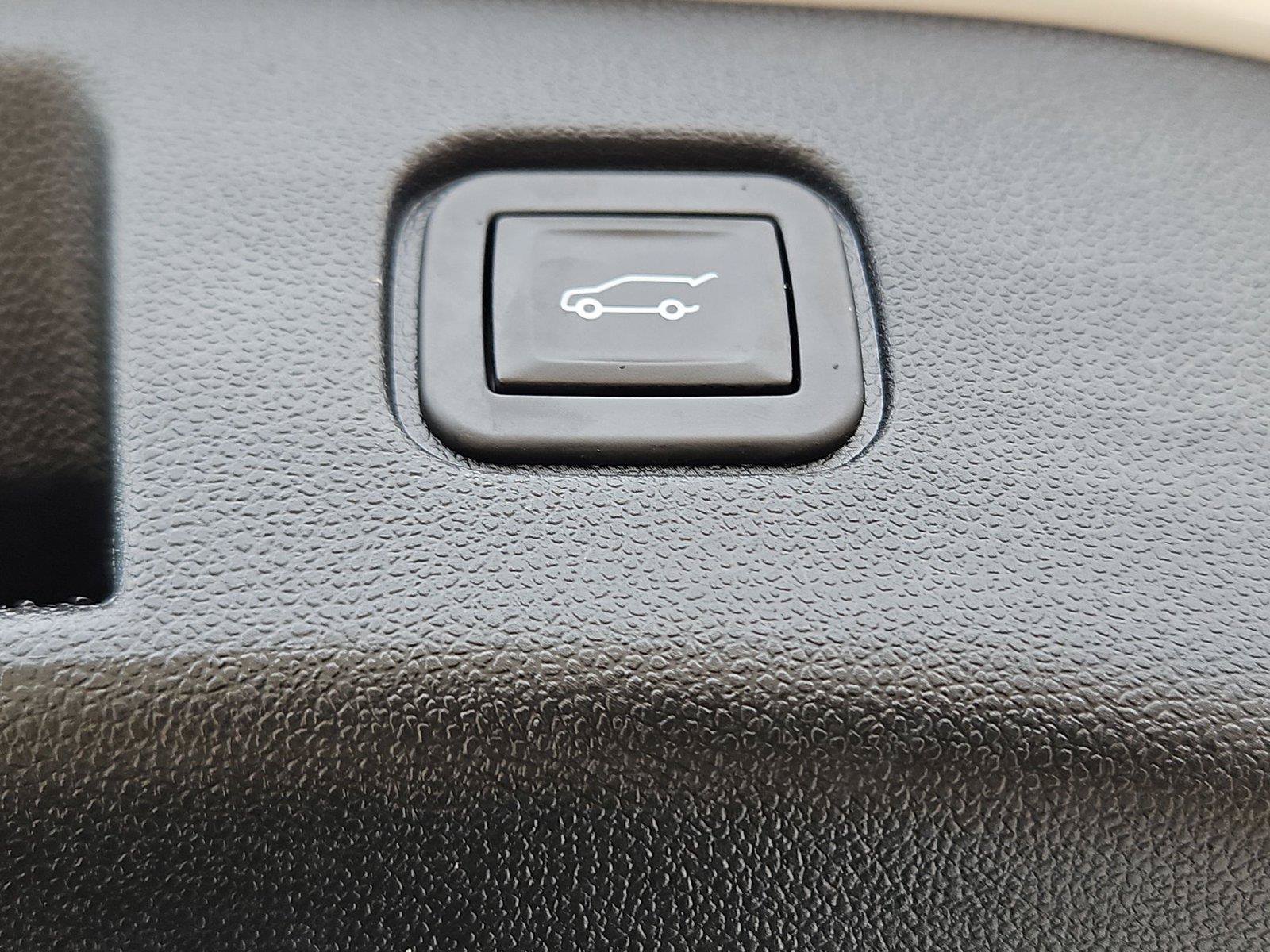 Used 2024 Chevrolet Blazer EV LT AWD/4WD image 30