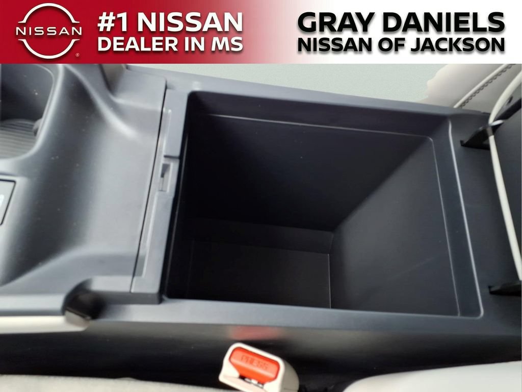 New 2026 Nissan Sentra SL w/ Floor Mat Package FWD image 20