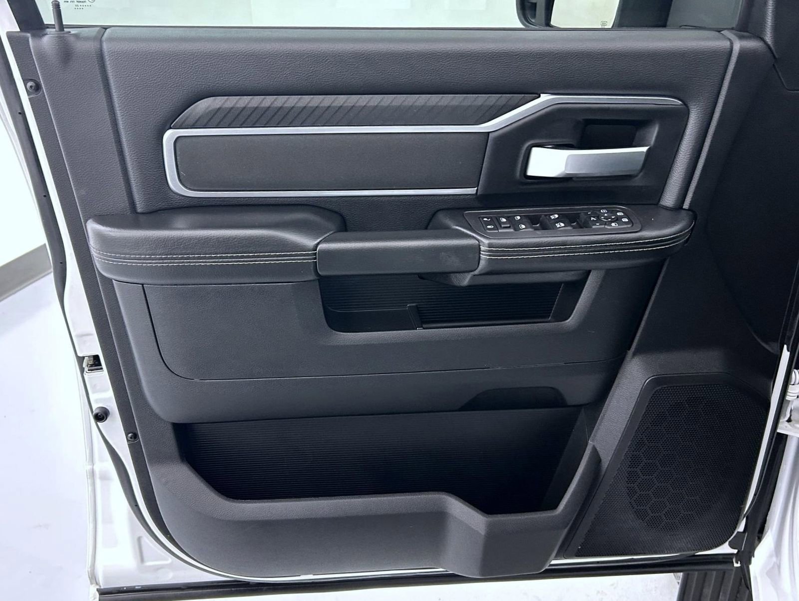 Certified 2025 RAM 2500 Big Horn image 9