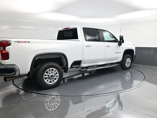 Used 2025 Chevrolet Silverado 2500 LT w/ Convenience Package image 3