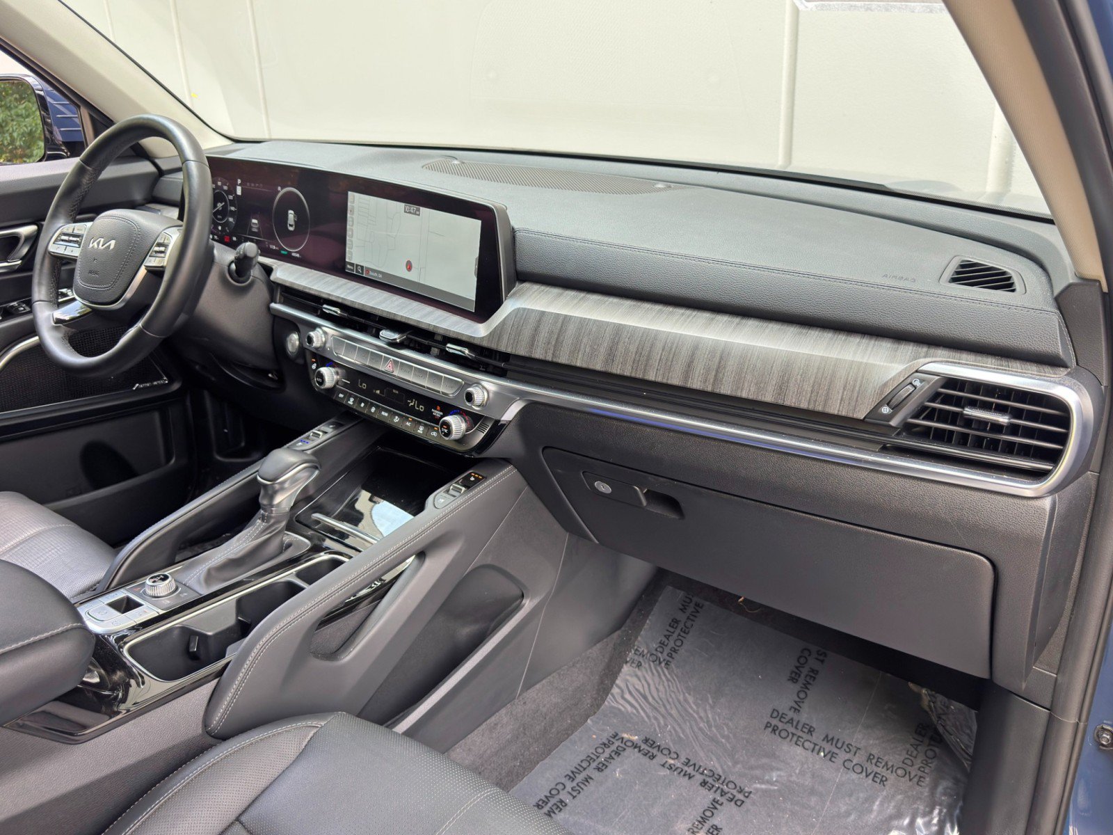 Used 2023 Kia Telluride SX AWD/4WD image 14