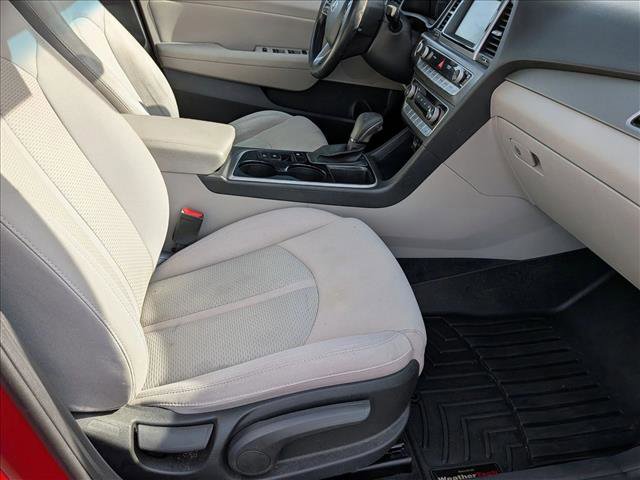 Used 2018 Hyundai Sonata SEL w/ Tech Package 02 image 17