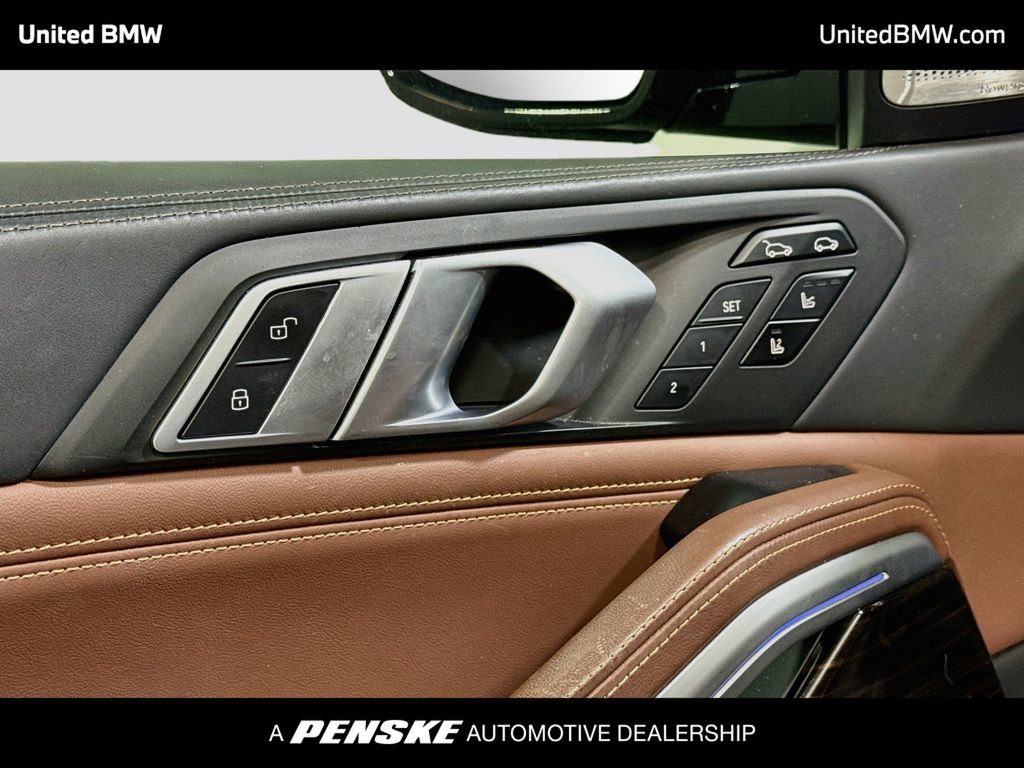 Used 2021 BMW X6 M50i w/ Executive Package AWD/4WD image 3