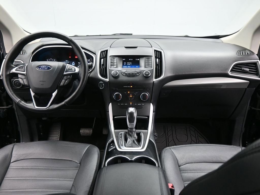 Used 2016 Ford Edge SEL image 18
