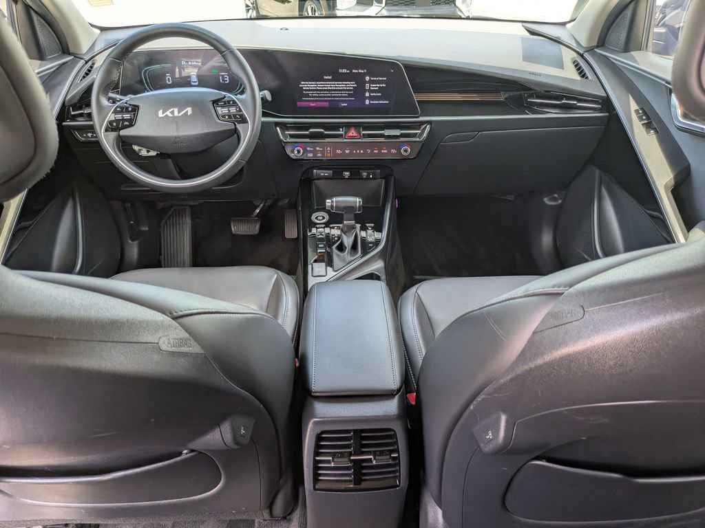 Certified 2024 Kia Niro EX FWD image 14