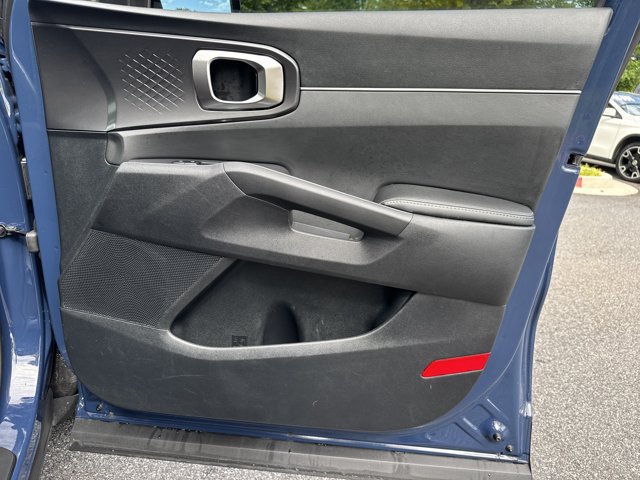 Used 2024 Kia Sorento S w/ Panoramic Sunroof Package FWD image 15