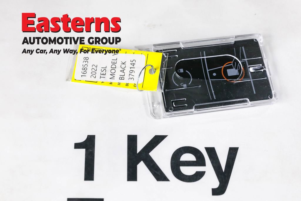 Used 2022 Tesla Model Y Performance image 23