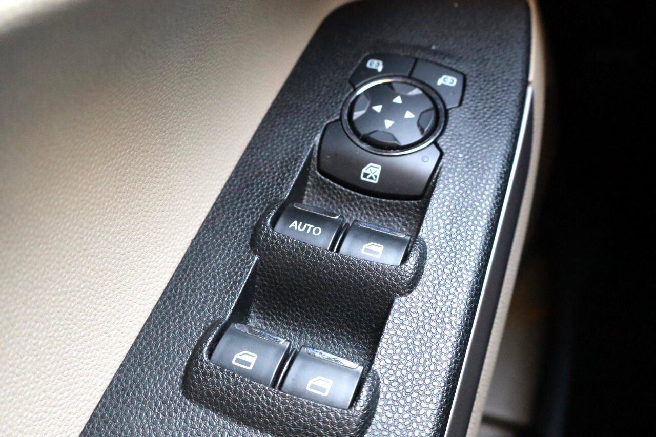 Used 2022 Ford EcoSport S image 14