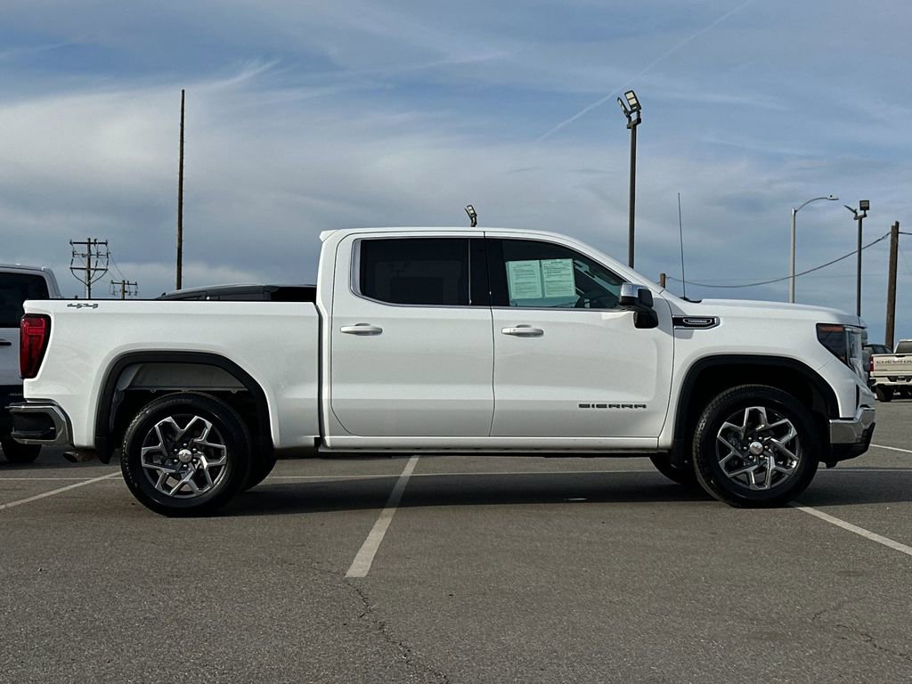 Used 2025 GMC Sierra 1500 SLE image 6