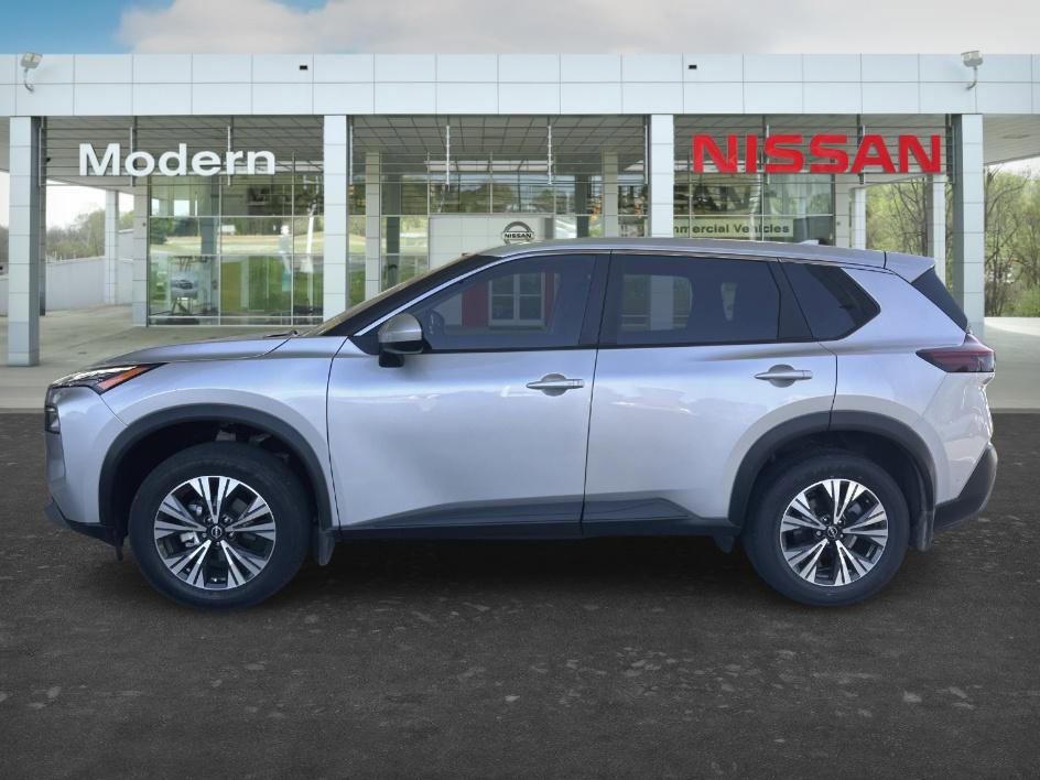 Certified 2023 Nissan Rogue SV image 2