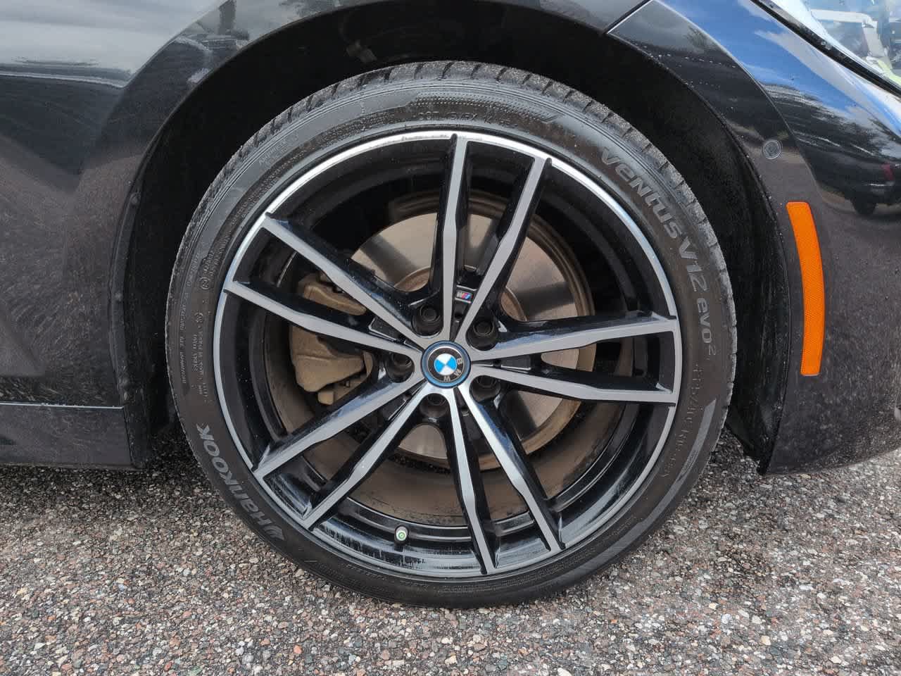 Used 2022 BMW 330e w/ M Sport Package RWD image 11