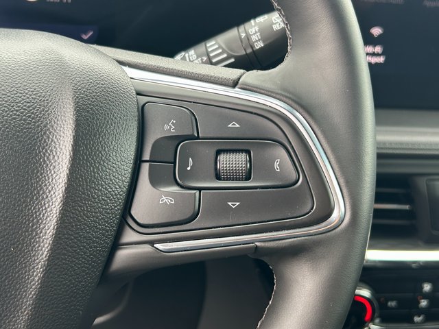 Used 2025 Buick Encore GX Sport Touring w/ Advanced Technology Package AWD/4WD image 19