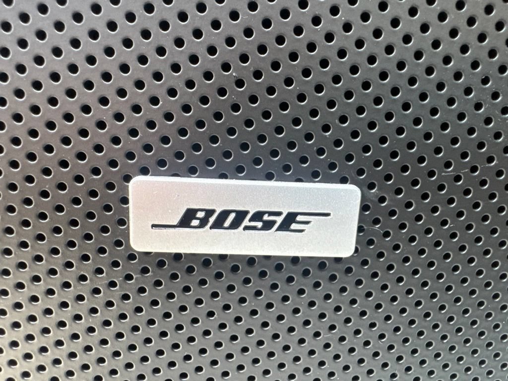 Used 2018 Chevrolet Camaro ZL1 RWD image 29