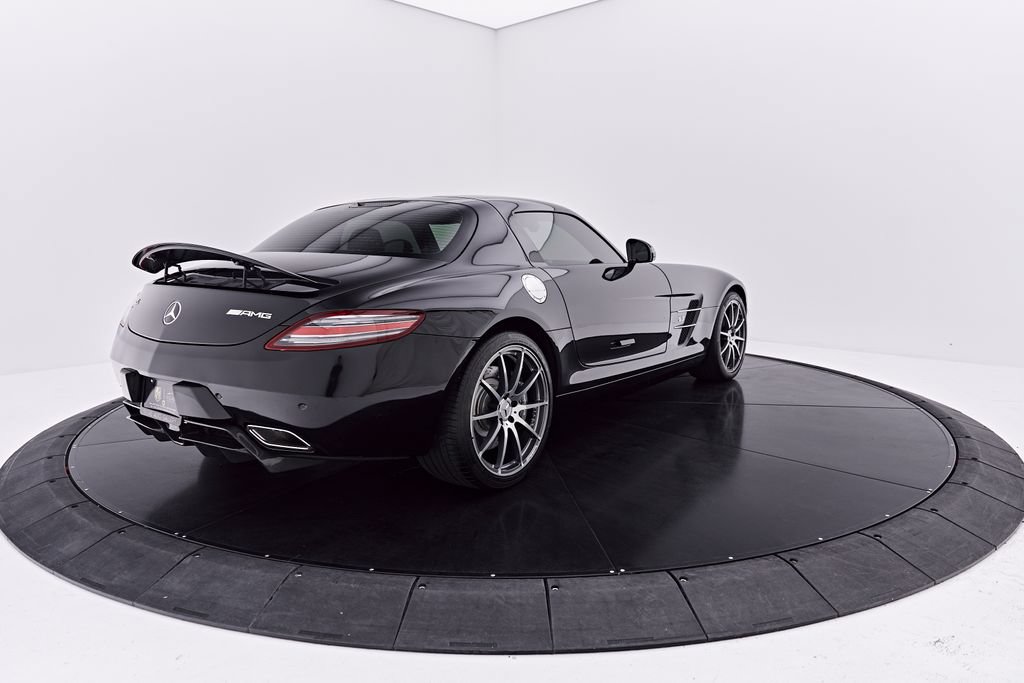Used 2012 Mercedes-Benz SLS AMG Coupe image 18