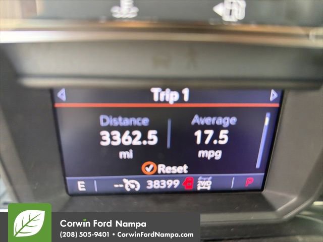 Used 2020 GMC Sierra 1500 SLT w/ SLT Premium Plus Package AWD/4WD image 16