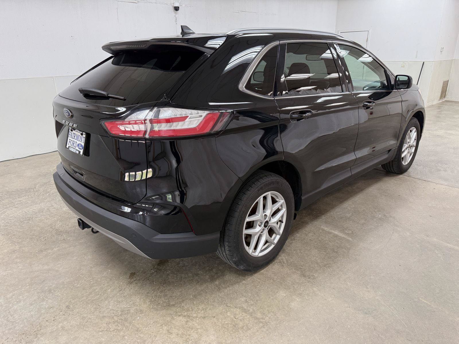 Used 2023 Ford Edge SEL w/ Convenience Package AWD/4WD image 7