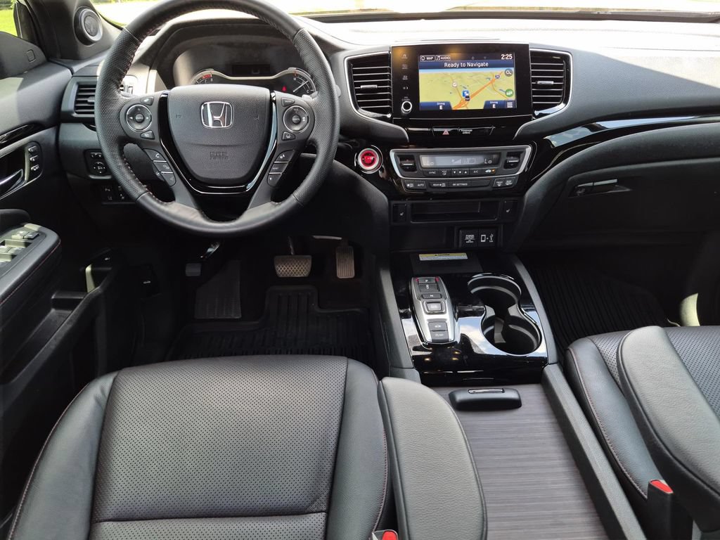 Used 2023 Honda Ridgeline Black Edition image 16