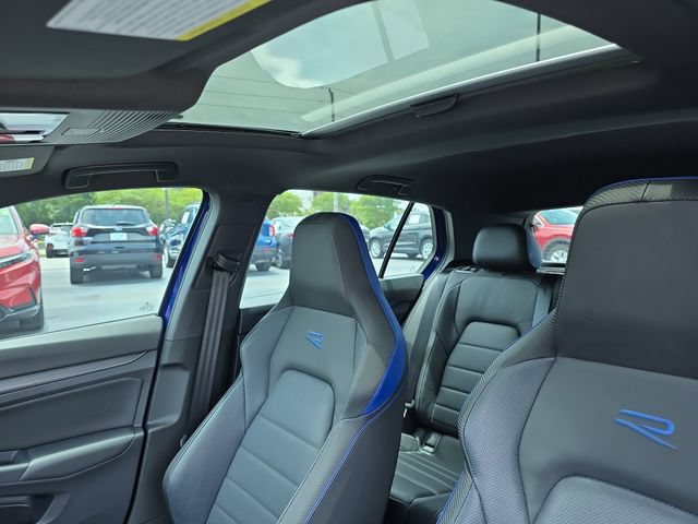 Used 2022 Volkswagen Golf R AWD/4WD image 25
