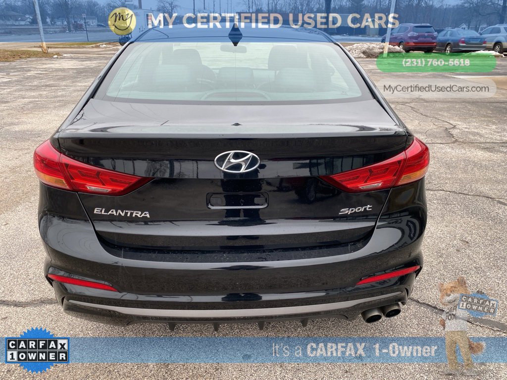 Used 2018 Hyundai Elantra Sport w/ Cargo Package image 6