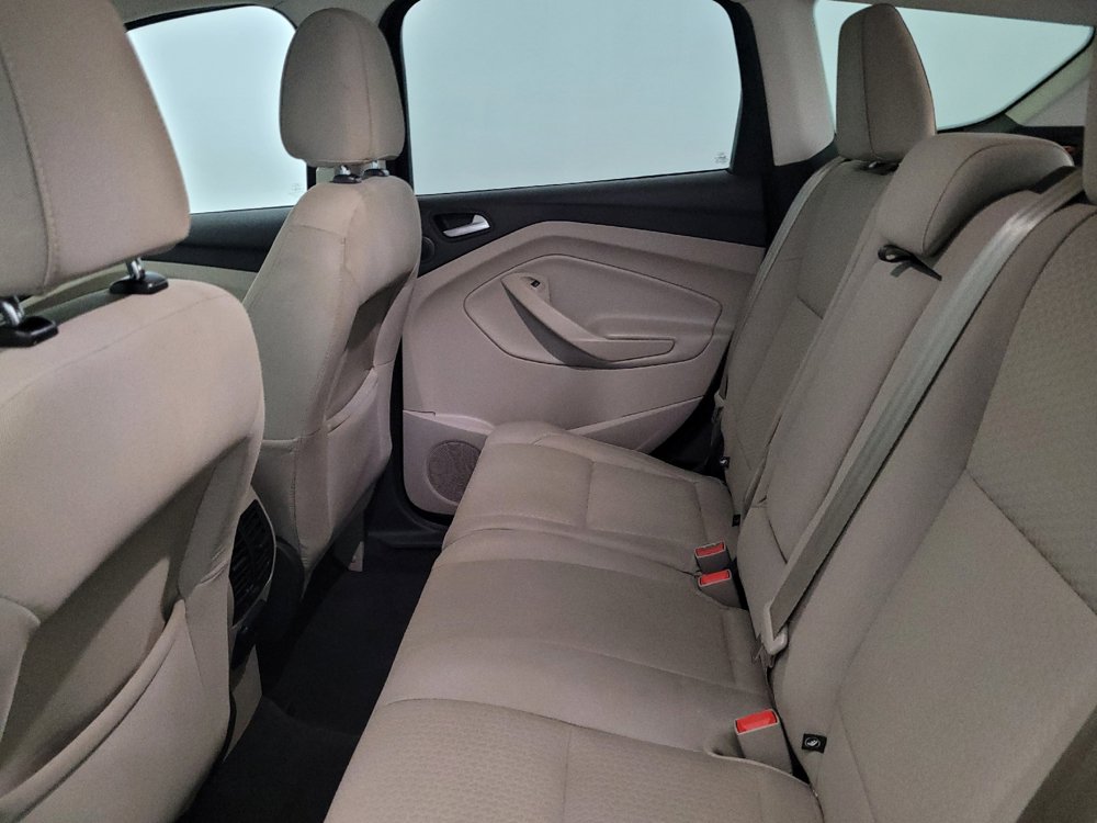 Used 2017 Ford Escape SE w/ Equipment Group 201A AWD/4WD image 18