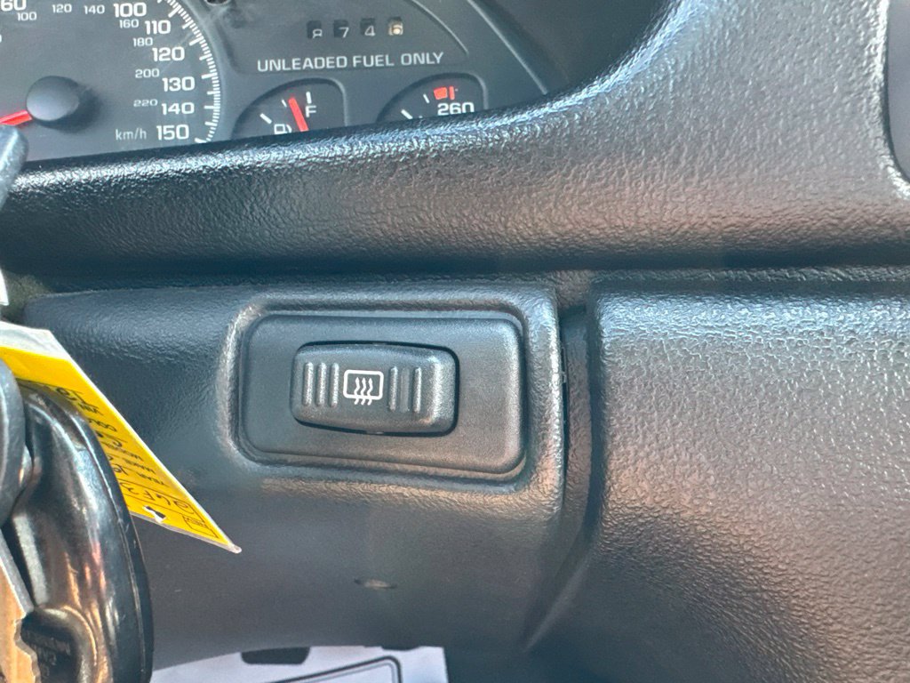 Used 1996 Chevrolet Camaro Z28 RWD image 12