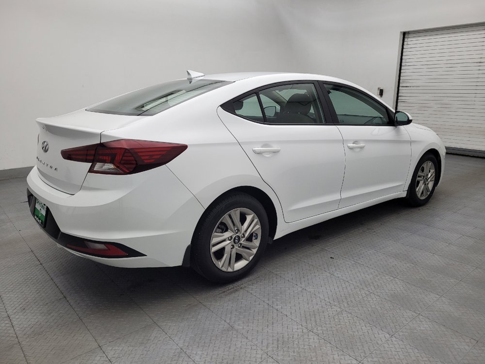 Used 2019 Hyundai Elantra SEL w/ Winter Weather Package FWD image 10