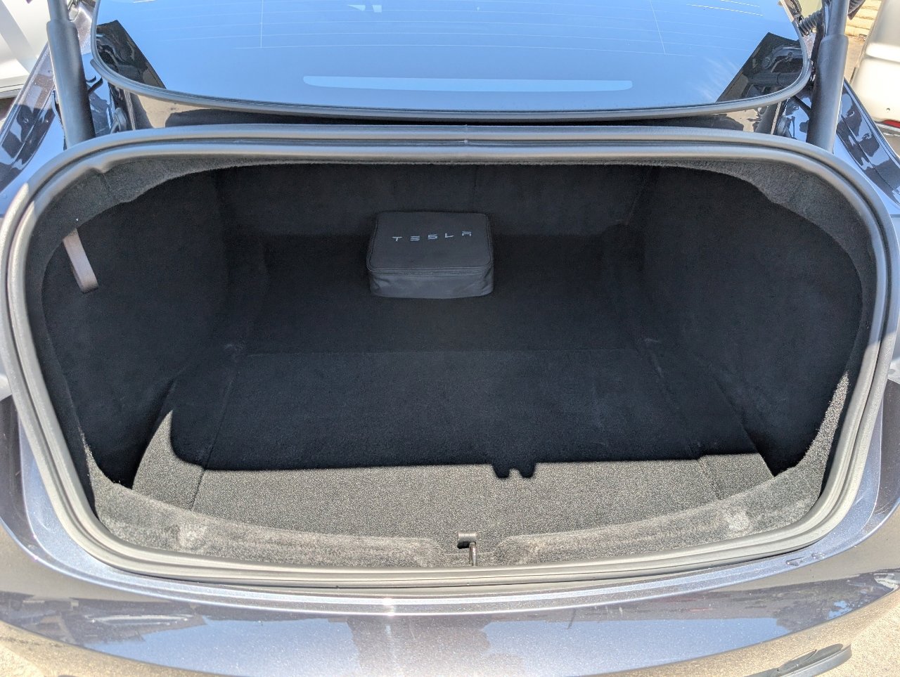 Used 2025 Tesla Model 3 Long Range RWD image 9