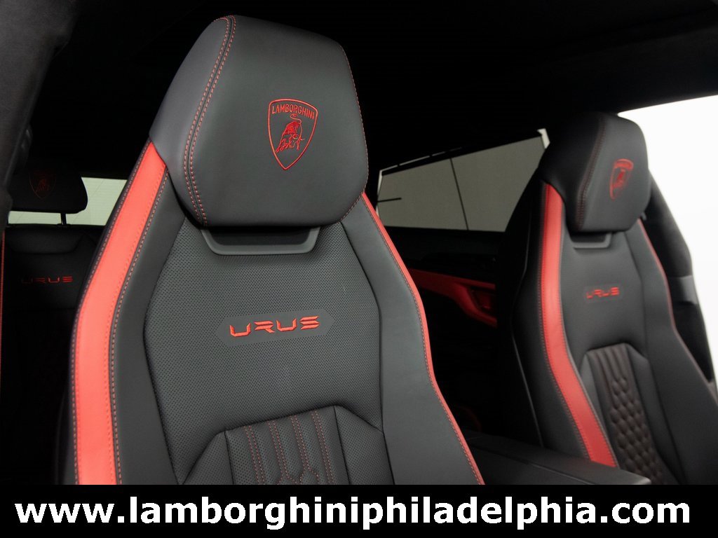 Used 2024 Lamborghini Urus S image 36