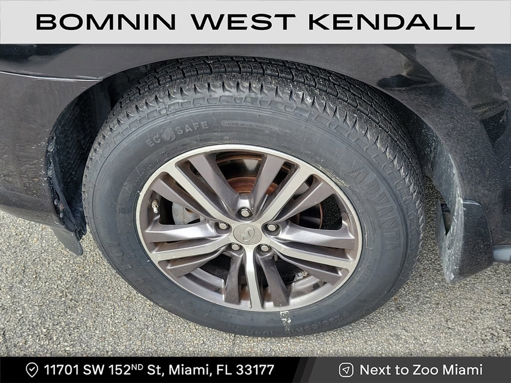 Used 2019 INFINITI QX60 Luxe w/ Essential Package image 4