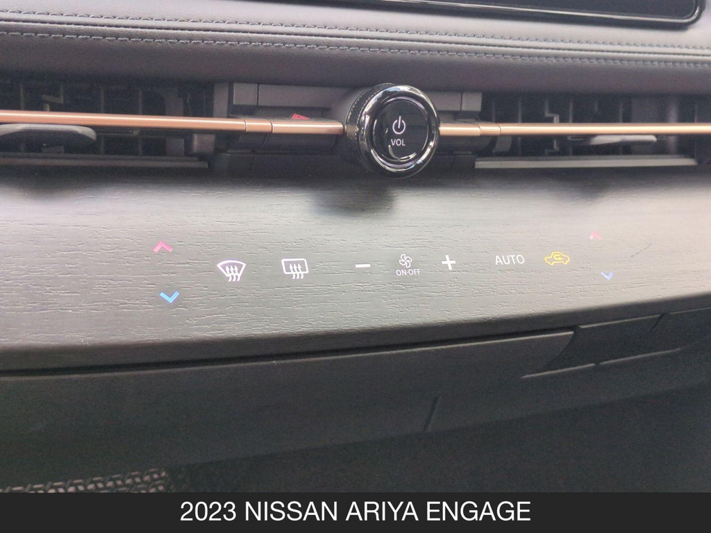 Used 2023 Nissan Ariya AWD image 23