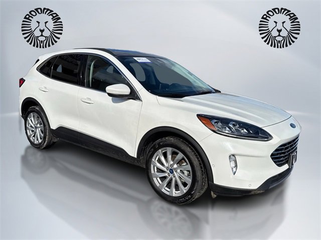 Certified 2021 Ford Escape Titanium w/ Titanium Elite Package image 3