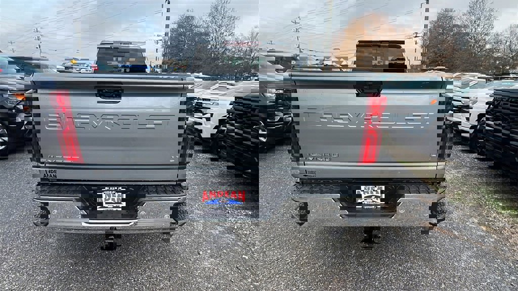 New 2026 Chevrolet Silverado 3500 LT w/ All Star Edition image 6