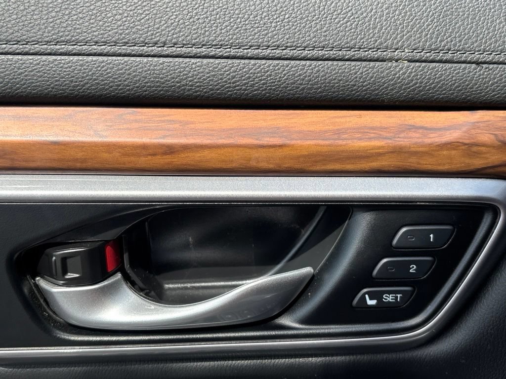 Used 2021 Honda CR-V EX-L image 9