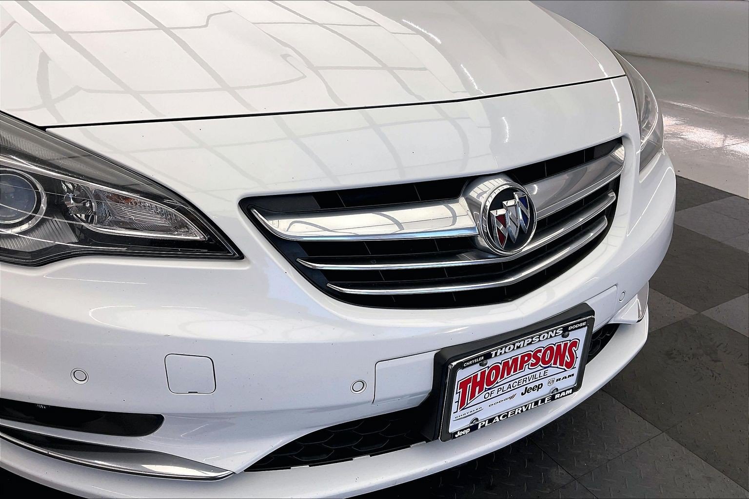 Used 2018 Buick Cascada Premium FWD image 29