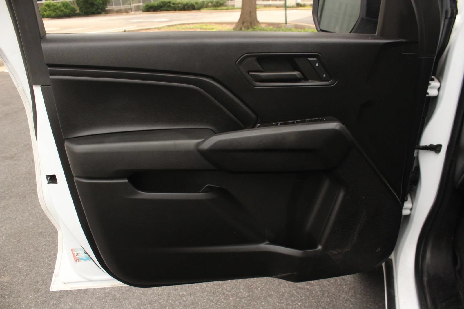 Used 2023 Chevrolet Colorado W/T w/ Safety Package RWD image 15