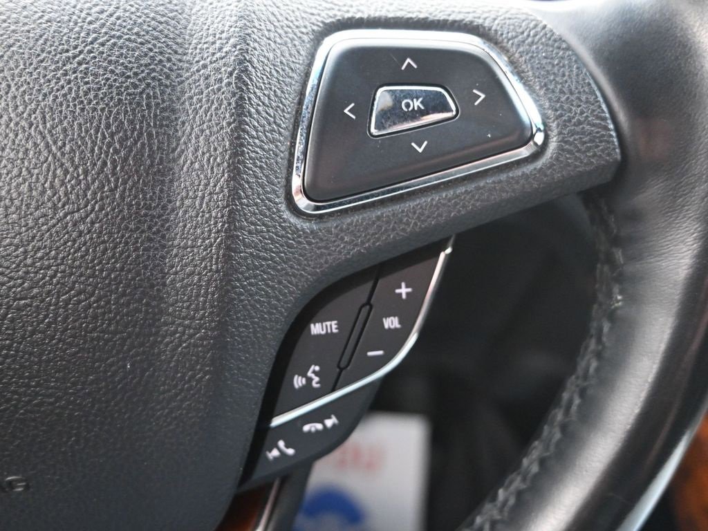 Used 2018 Lincoln MKX Reserve image 25