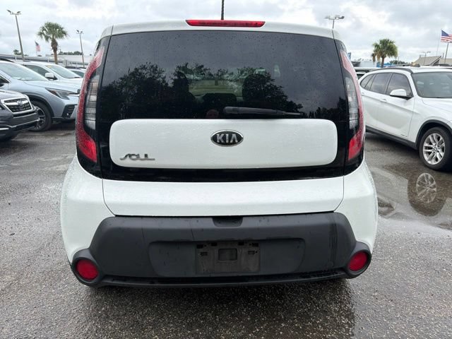 Used 2014 Kia Soul + FWD image 3