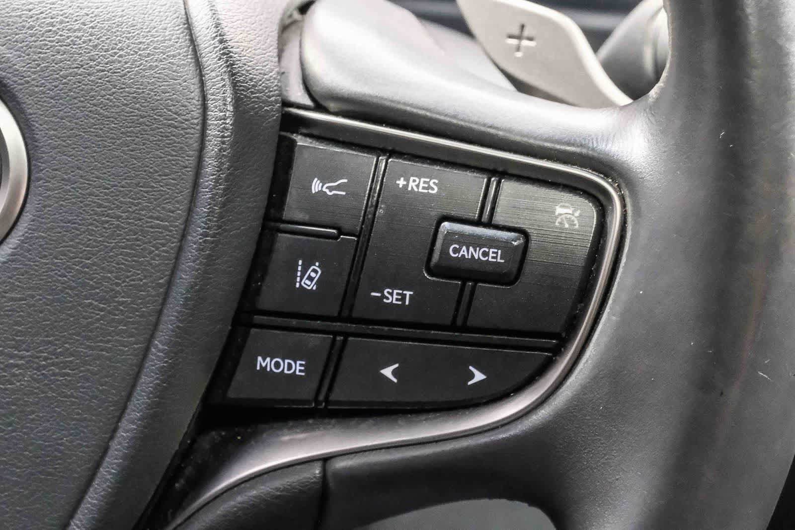 Used 2021 Lexus ES 300h w/ Premium Package FWD image 20
