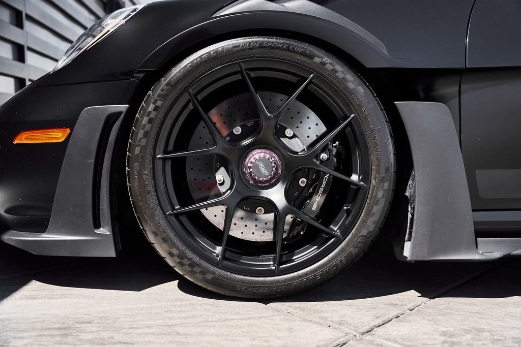 Used 2025 Porsche 911 GT3 RS w/ Weissach Package RWD image 3