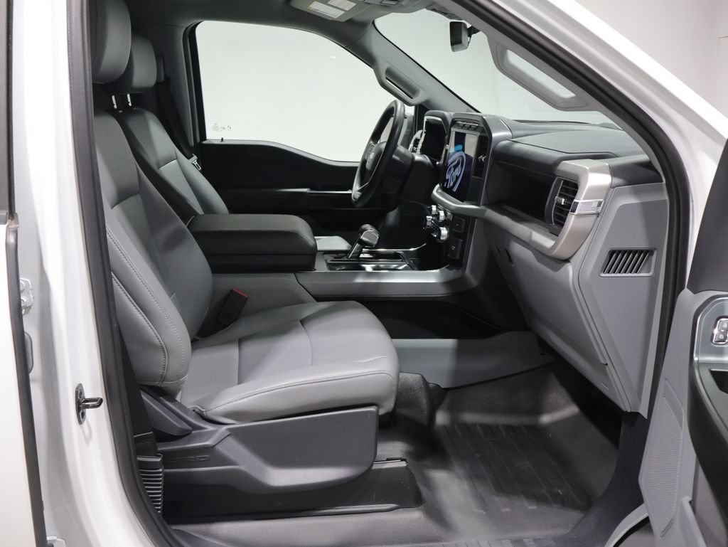 Used 2023 Ford F150 Lightning Pro AWD/4WD image 21