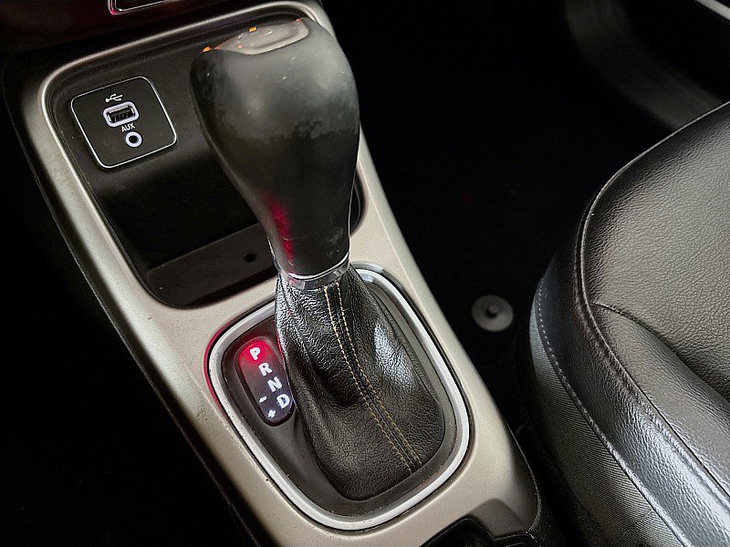 Used 2017 Jeep Compass Latitude w/ Cold Weather Group image 17