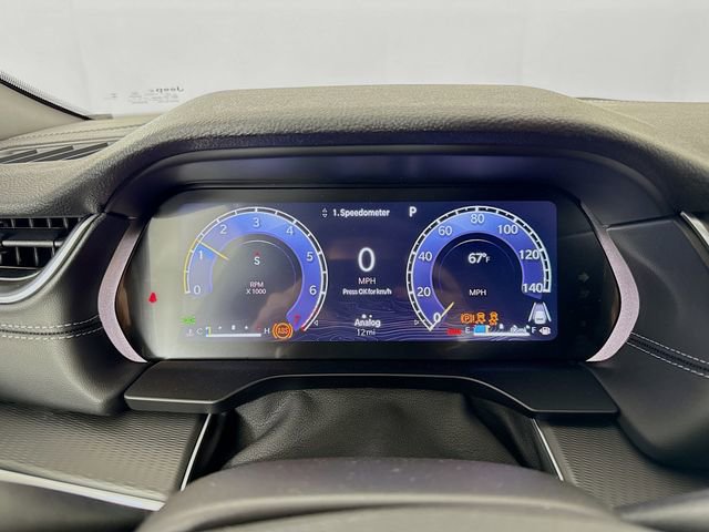 New 2025 Jeep Grand Cherokee Altitude image 12