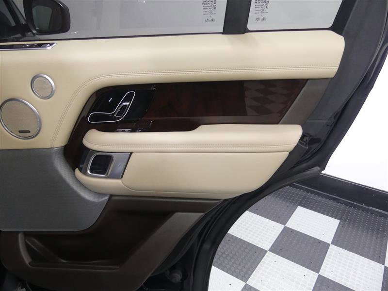 Used 2018 Land Rover Range Rover HSE image 27