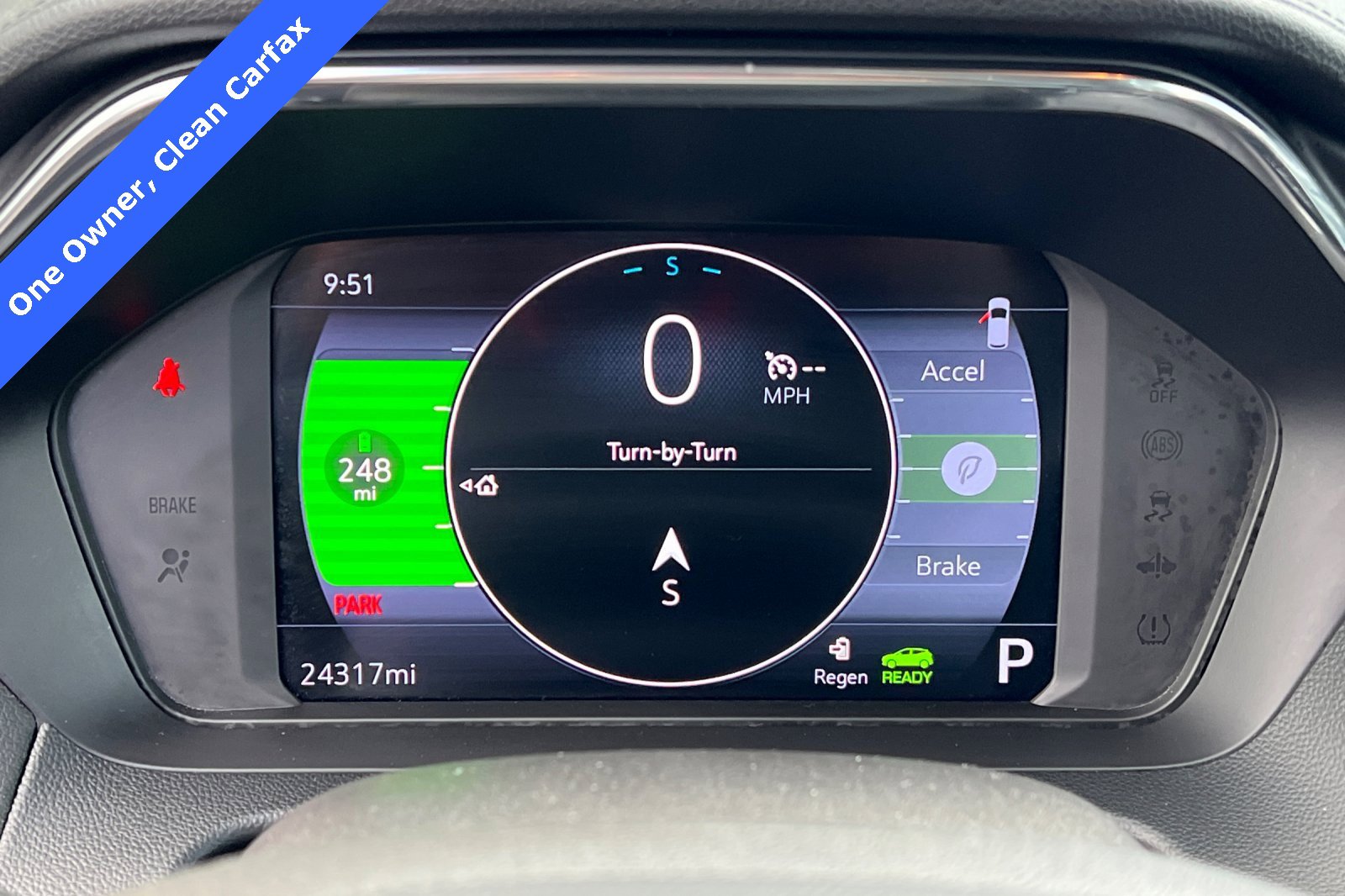 Used 2022 Chevrolet Bolt EUV LT w/ Comfort Package image 24