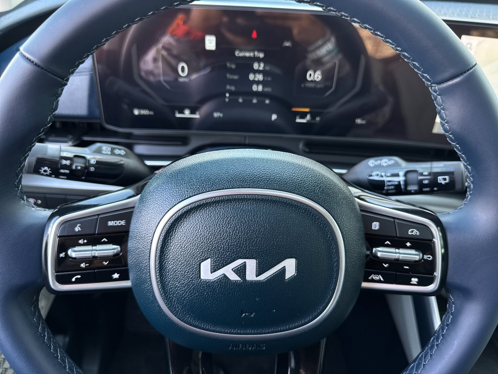 New 2026 Kia Carnival SX image 27